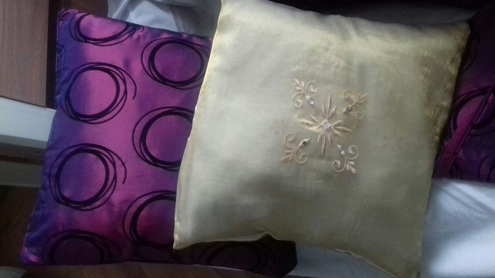 Декоративні наволочки на подушки