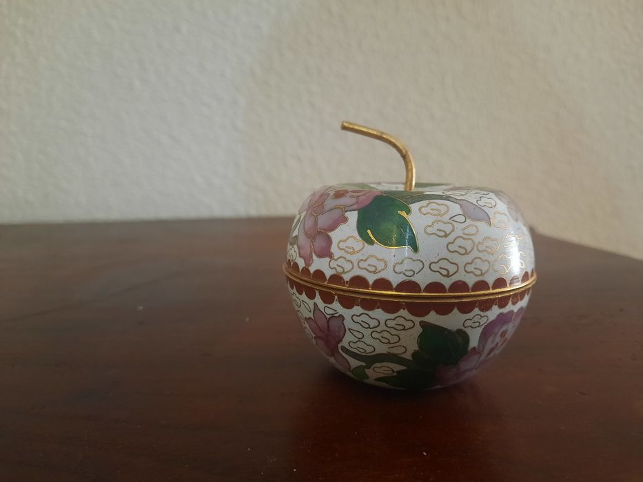 Guarda Jóias Formato Maçã