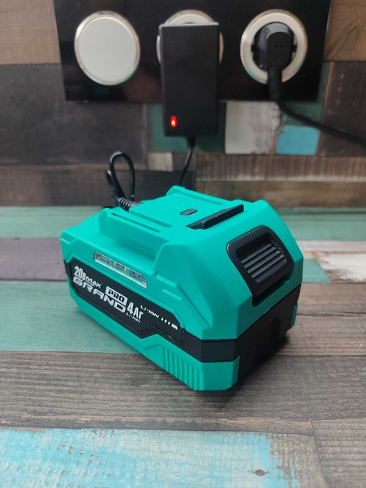 Аккумулятор 20В 4Ач батарея для инструмента под Makita для инструмента Grand Procraft Eltos Vitals Stromo + подарок