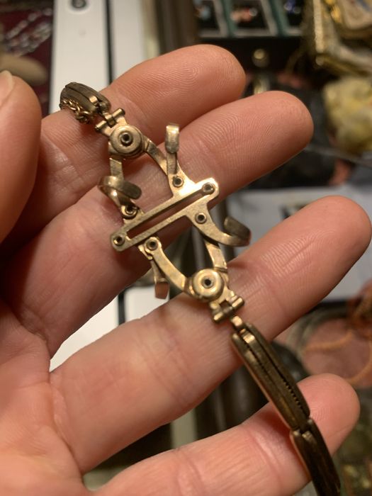 Bransoletki do zegarkow retro