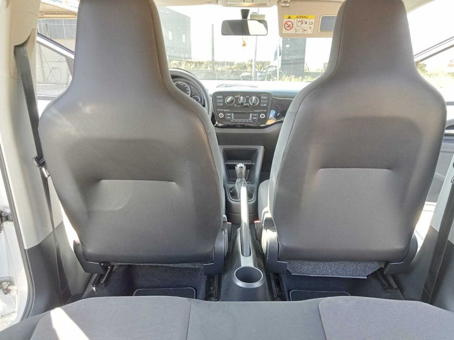 VW Up! 1.0 Bluemotion | 130.000 km | Excelente Estado