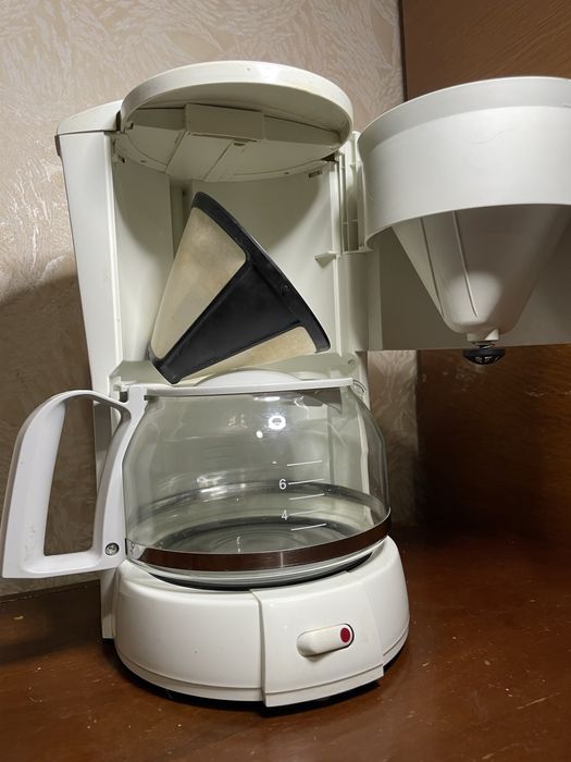 Кавоварка Bosch крапельна