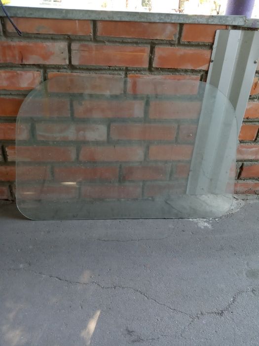 Стекло с закругленными краями