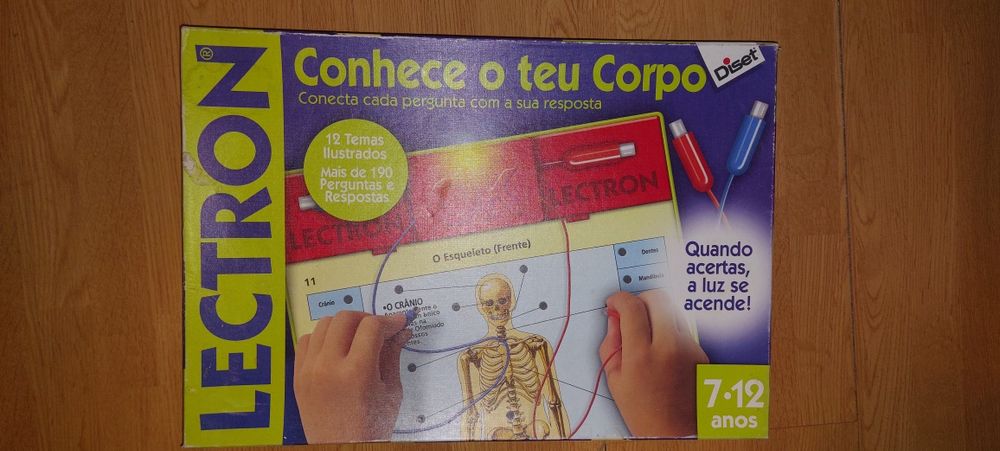 Puzzles e jogos crianças