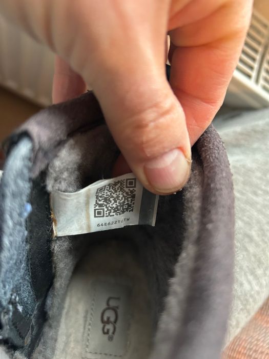 Продам черевики Ugg 35р