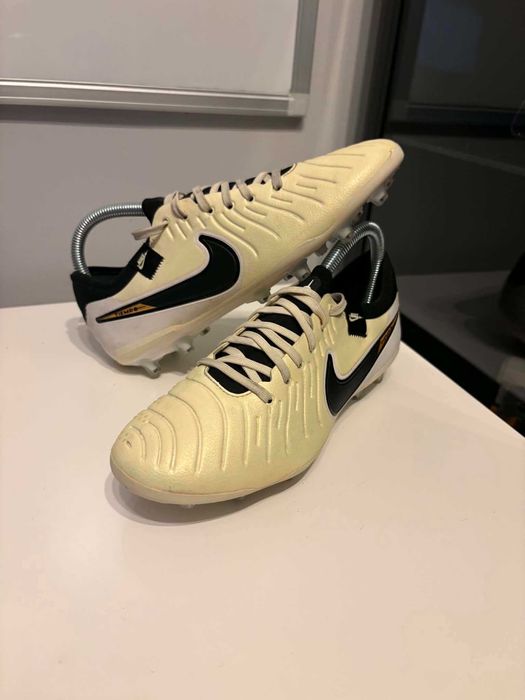 Nike Tiempo Legend 10 Pro FG | Lemon Chiffon / Black | Rozmiar 39