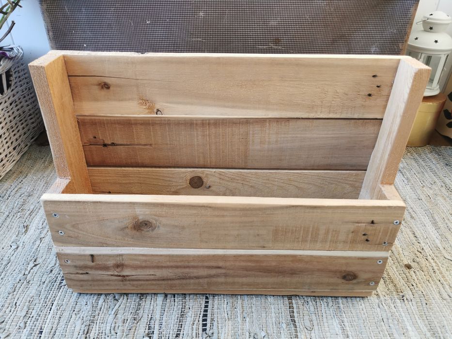 Prateleira, suporte para plantas ou discos