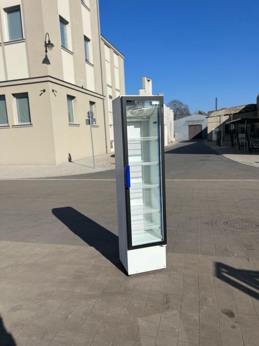 Lodówka na napoje | używana lodówka oszklona slim 45 cm