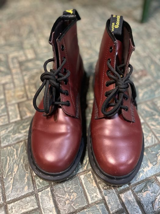 Стильні Dr. Martens 39 розмір