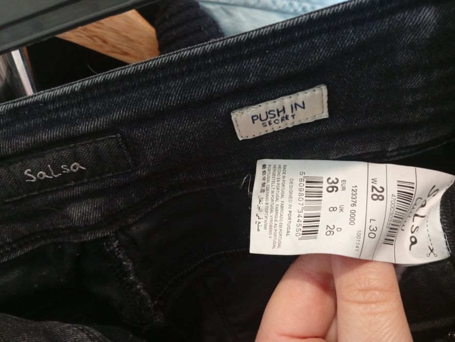 Calças Senhora SALSA Nr36 pretas com cinto missangas