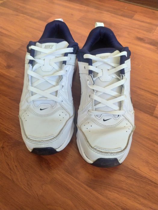 Кроси Nike білого кольору