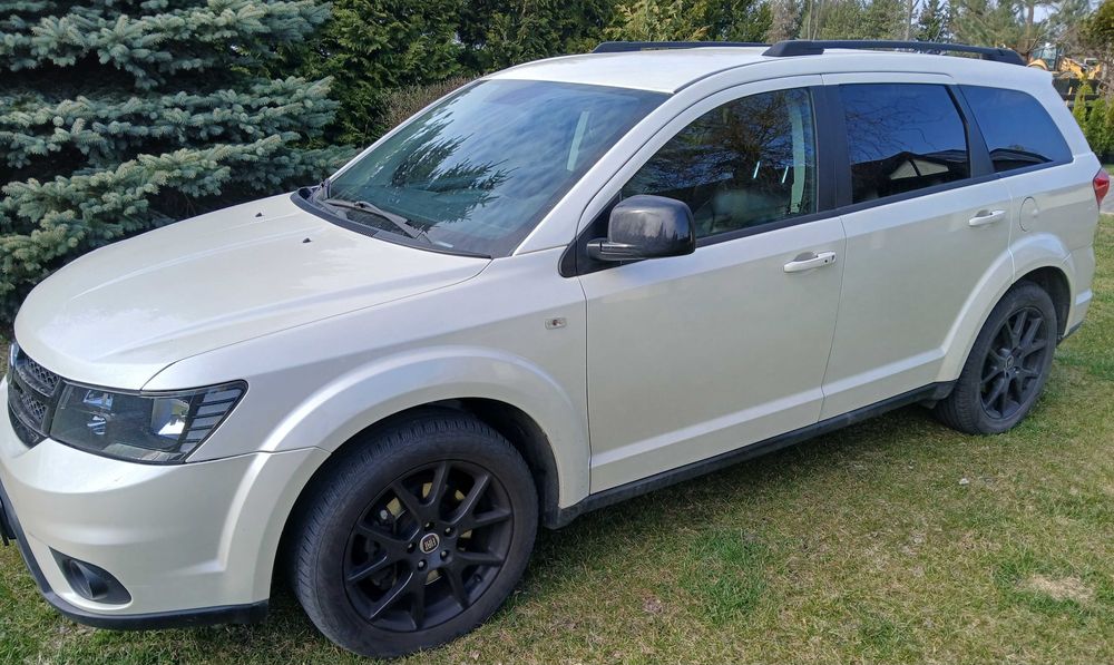 Fiat Freemont Black Code