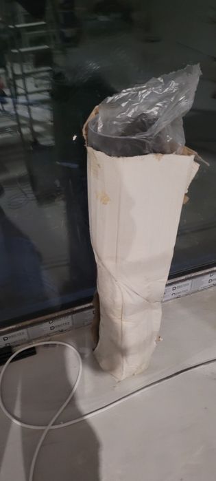 Stelaż  / nóżki pod kominek + rura