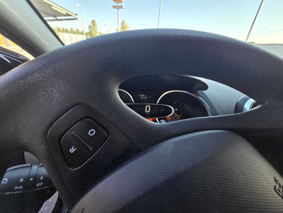 Renaut clio VI 1.2 16 v
