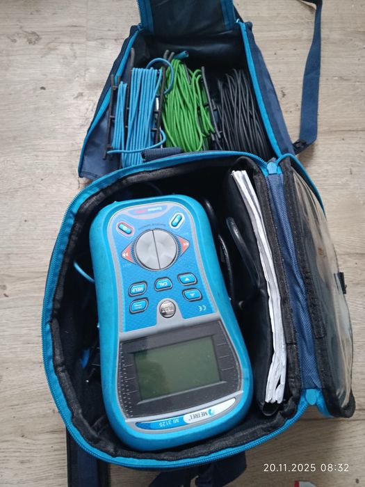 Miernik metrel Mi3125