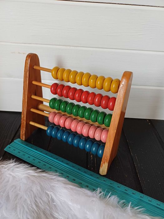 Дитяча дерев'яна рахівниця счёты