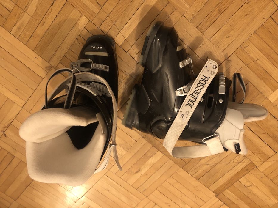 Bity narciarskie. Rozmisr 23.5. Uzywane tylko jeden sezon.