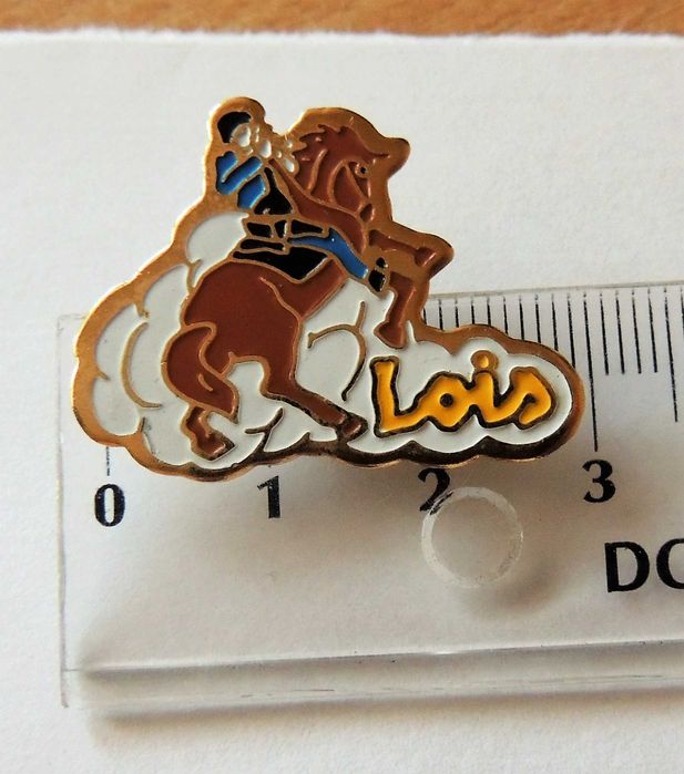 komplet odznak Lois jeans