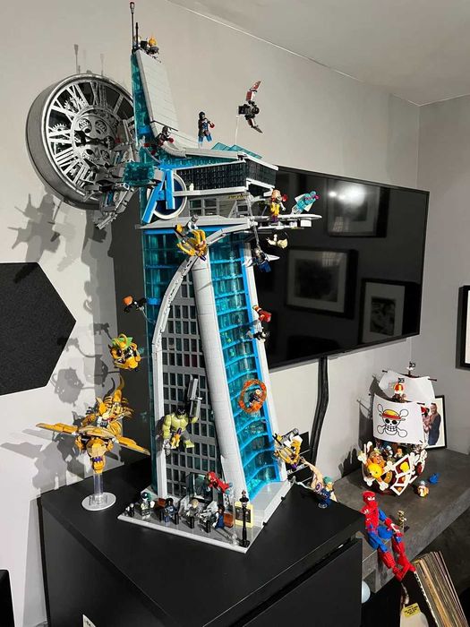 Avengers Tower LEGO