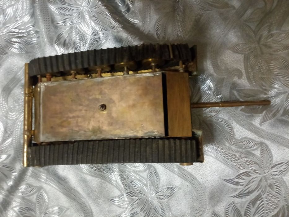 Модель танка из прошлого, металл, тяжёлый