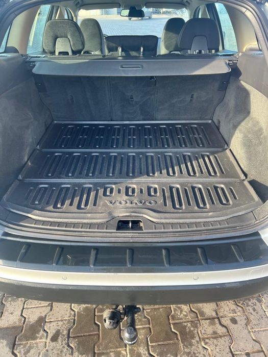 Автомобіль Вольво Volvo XC60 2010