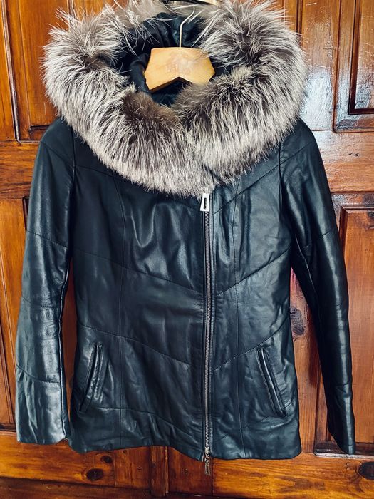 Куртка шкіряна жіноча S-M