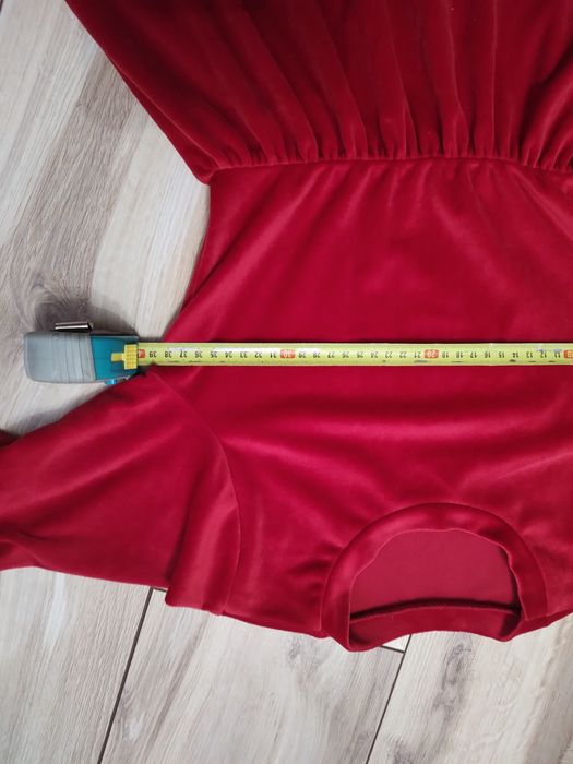 Sukienka Mikołajka  r.146 / 152