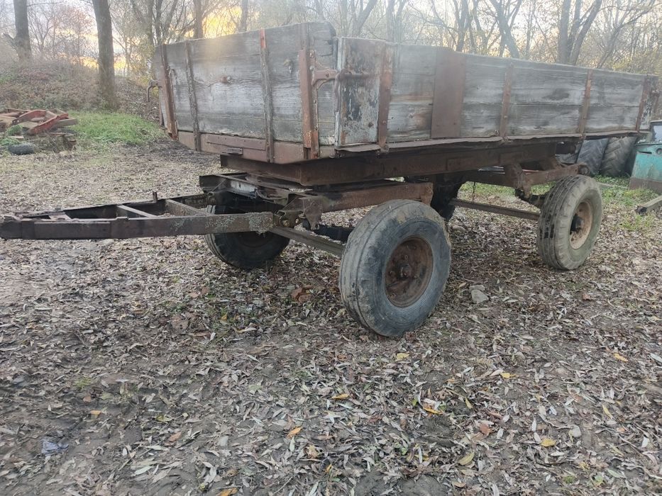 Продам прицеп 2птс4