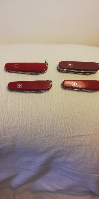 4 canivetes Vitorinox