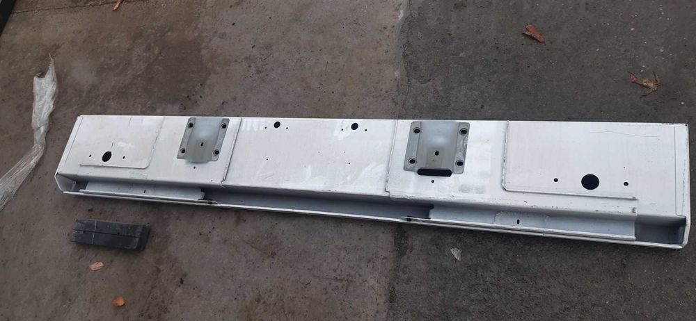 Zderzak belka tył Renault Master III IV V Movano wersja RWD tył napęd