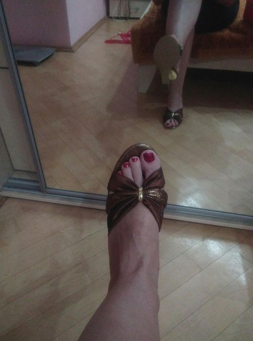 Босоножки шлепки "nila&nila" 38-39(Италия)