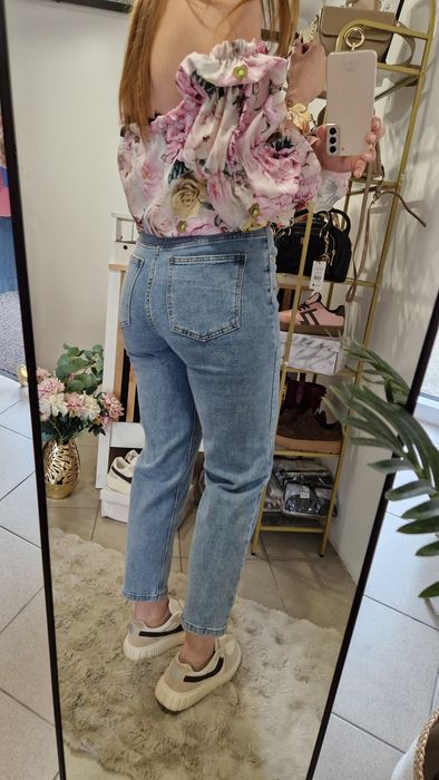 Dżinsy mom fit jeans wiosna Varlesca chicaca S M L