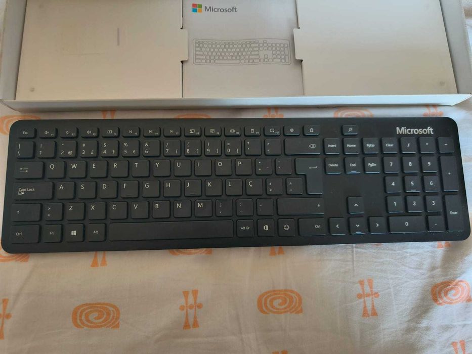 Teclado Bluetooth Microsoft Preto514477187264696322