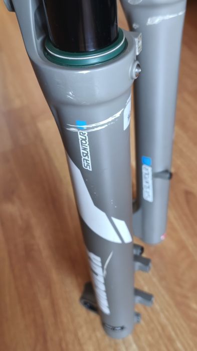 SR Suntour Durolux 38 EQ R2C2 29"