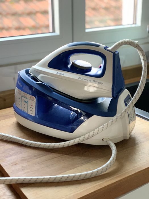 Ferro caldeira Tefal purely & simply