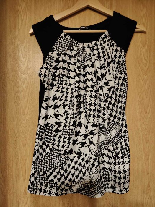 Wzorzysta bluzeczka Orsay r.S stan db.