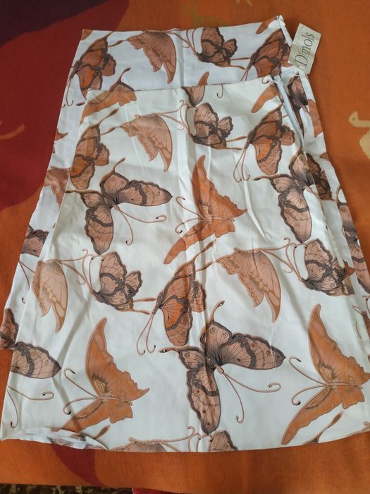 Юбки женские ,новые