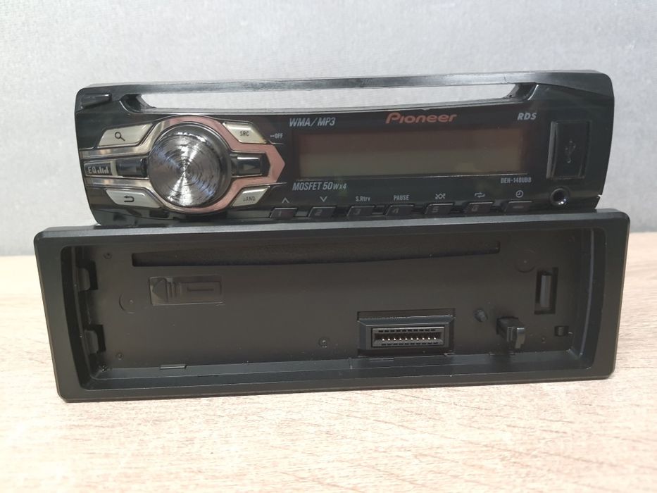 Radio Samochodowe Pioneer z Mp3, USB, AUX DEH-140UBB Podś. Volkswagen