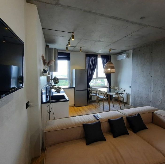 Сдам Loft-студию с атмосферой Нью-Йоркского лофта Olympic Бажана,17,