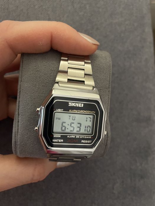 Zegarek sportowy męski