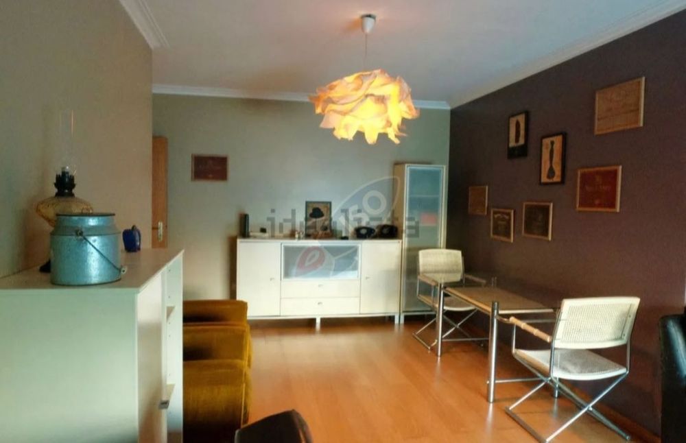 Apartamento T2 em Gaia