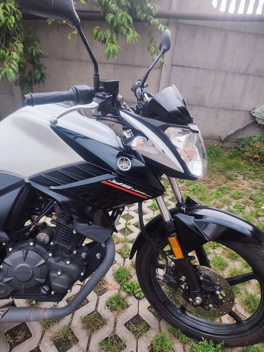 Motocykl Yamaha YS125  rocznik 2020