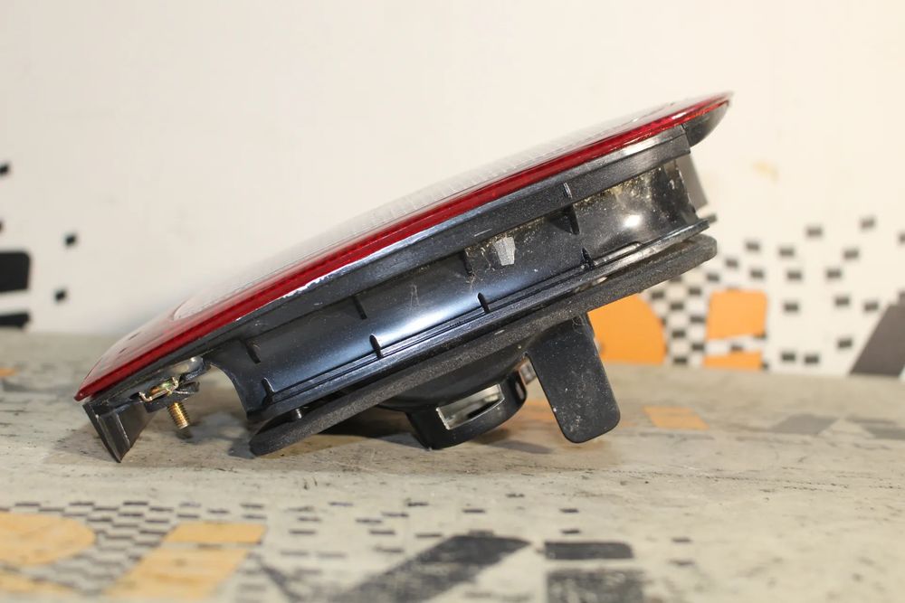 Farolim da mala direito HONDA Civic V Hatchback (EG_)