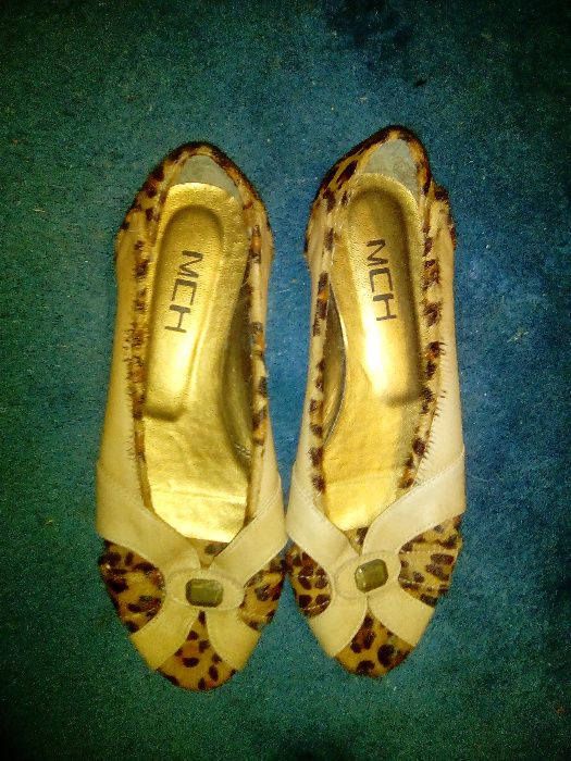 Shoes size 35-36 Free Shipping Offer