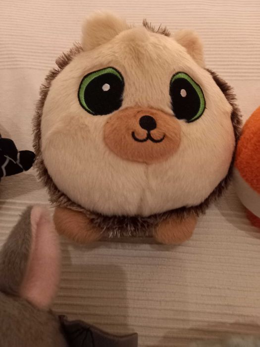 Peluche das coleções Pingo Doce vários - RAPOSA E MORCEGO VENDIDOS