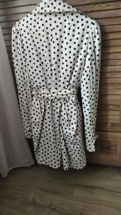 Śliczny płaszczyk TOP SHOP 40