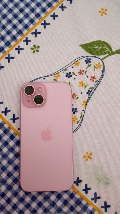 Iphone 15 roda novo