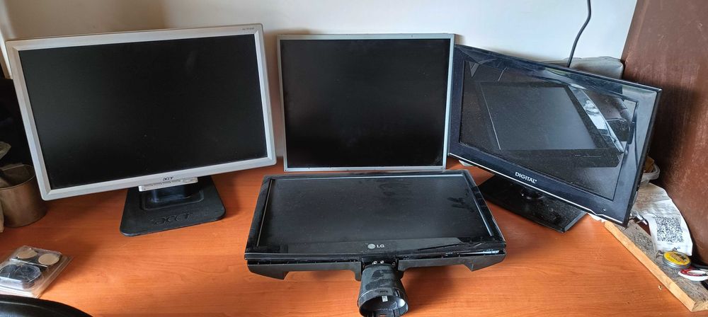 Мониторы на запчасти или восстановление Acer, LG, Digital Матрицы 17"