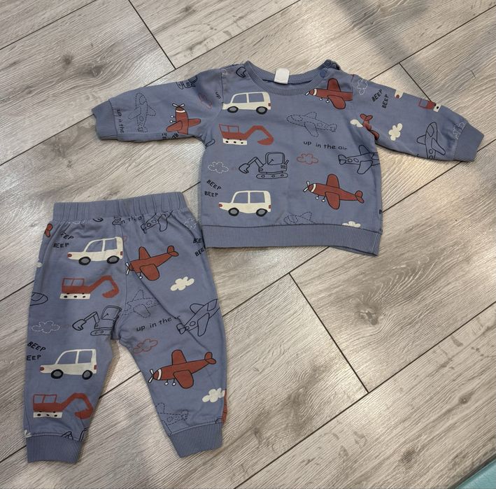 Костюмчики на хлопчика 6-9 місяців, hm, zara, next