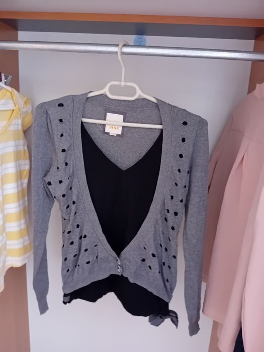 Szary sweterek pull&bear + kilka ubrań damskich S/M
